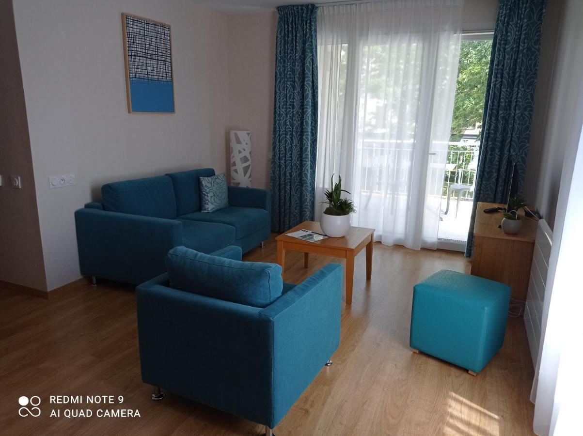 Domitys Le Château Des Plans Apart-hotel
